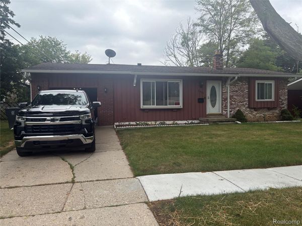 3832 Kent Street, Flint, Mi 48503