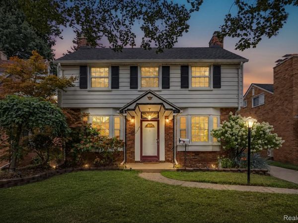 23114 Hollander Street, Dearborn, Mi 48128