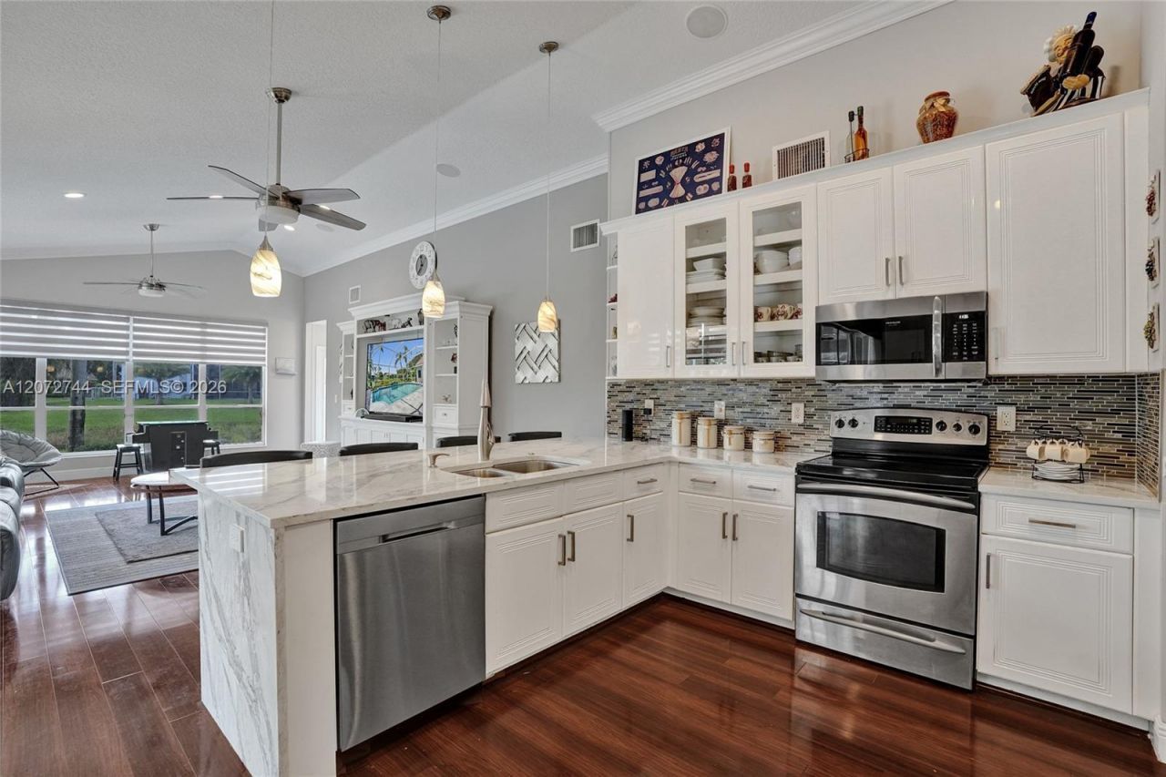 6810 NW 73rd St , Parkland, FL 33067 Photo
