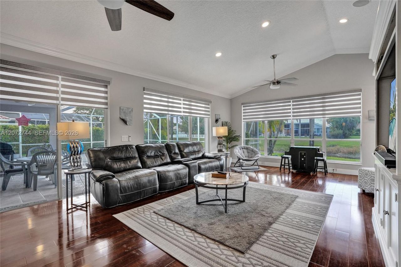 6810 NW 73rd St , Parkland, FL 33067 Photo