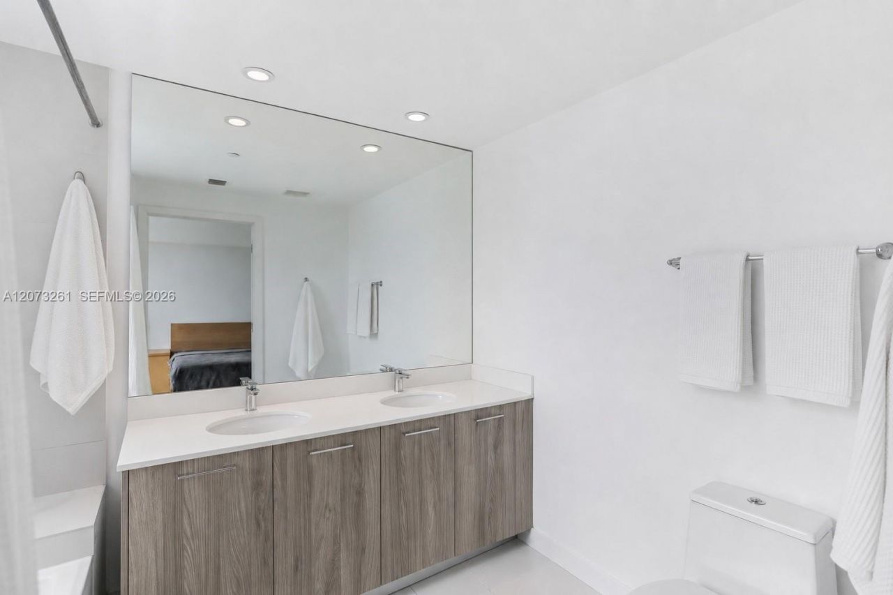 501 NE 31st St , Unit 708, Miami, FL 33137 Photo