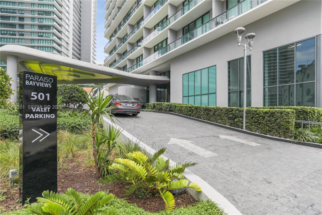 501 NE 31st St , Unit 708, Miami, FL 33137 Photo