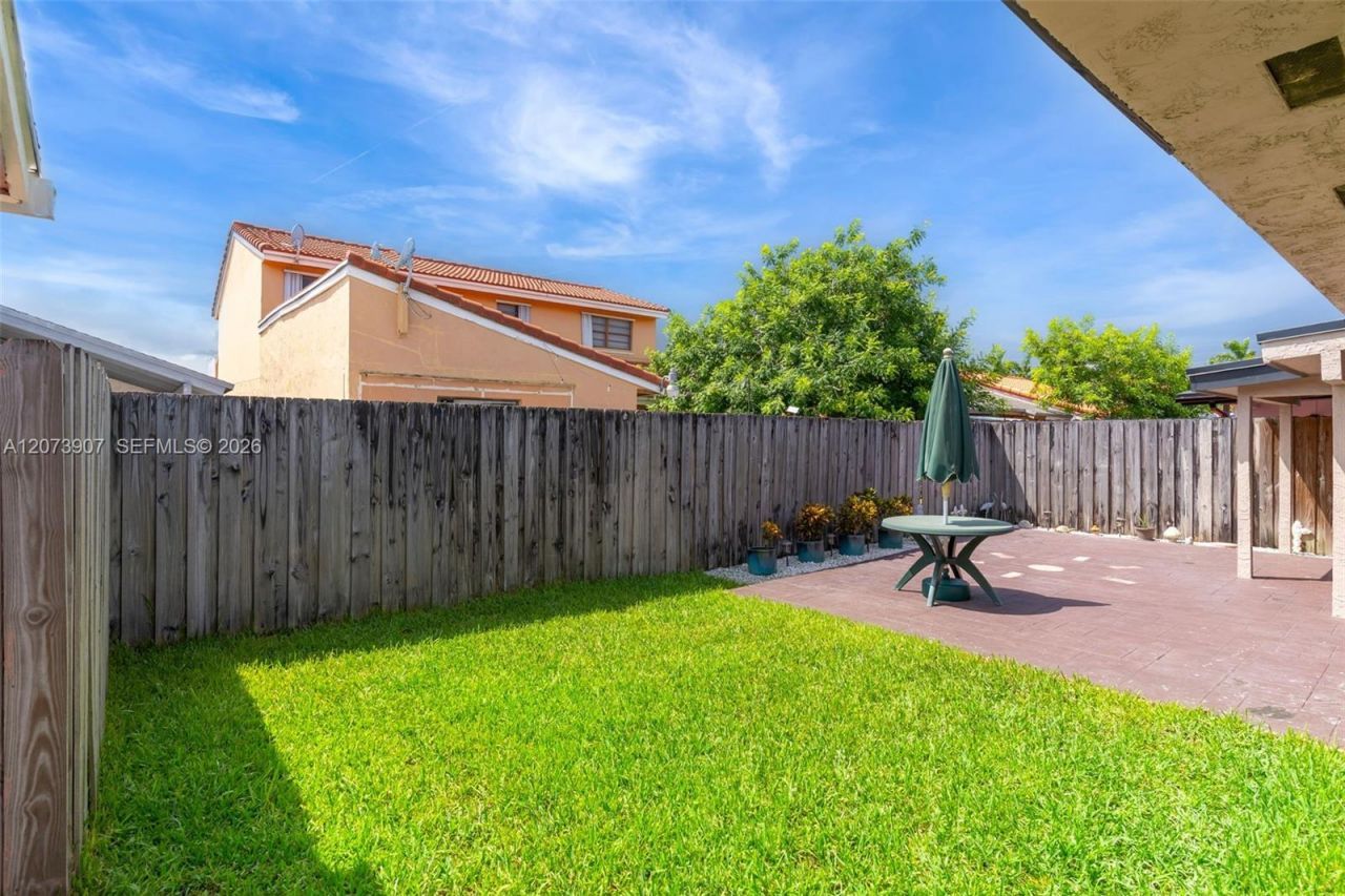 5672 SW 130th Ave, Miami, FL 33183 Photo