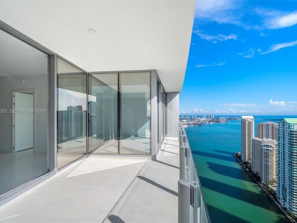 300 Biscayne Blvd Way, Unit 4605, Miami, FL 33131