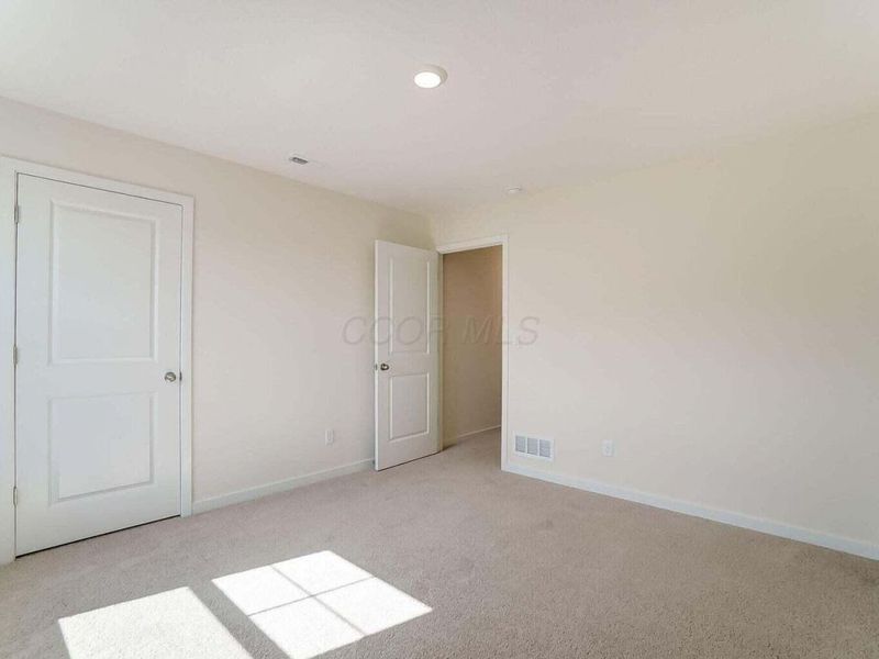 852 Sunny Vale Drive , Delaware, OH 43015 Photo 43