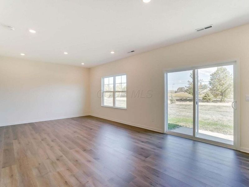 852 Sunny Vale Drive , Delaware, OH 43015 Photo 9