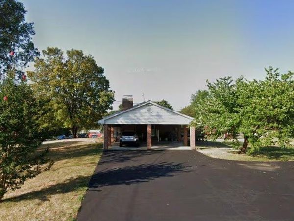 23 BOIES DRIVE, FRONT ROYAL, VA 22630