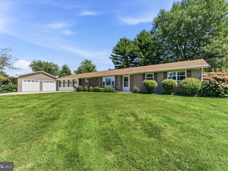 17 Dogwood Lane, Cochranville, PA 19330 Main Photo