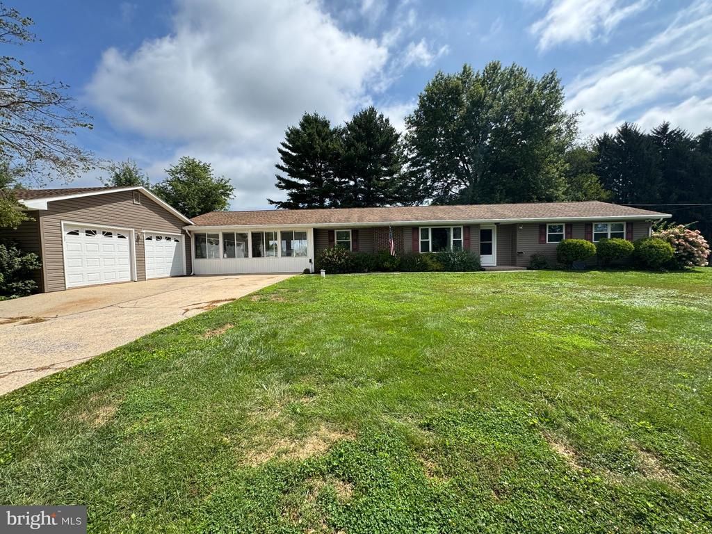 17 DOGWOOD LANE, COCHRANVILLE, PA 19330