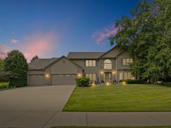 12101 Jasper Lane, Eden Prairie, MN 55347