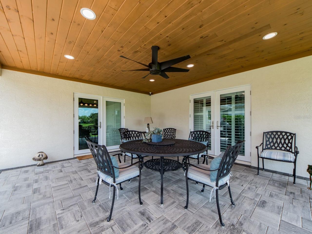 1207 Timberbrooke Drive, Palm Harbor, FL 34684 Photo