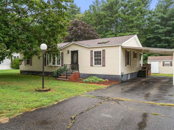 11 Caribbean Lane, Rochester, NH 03867