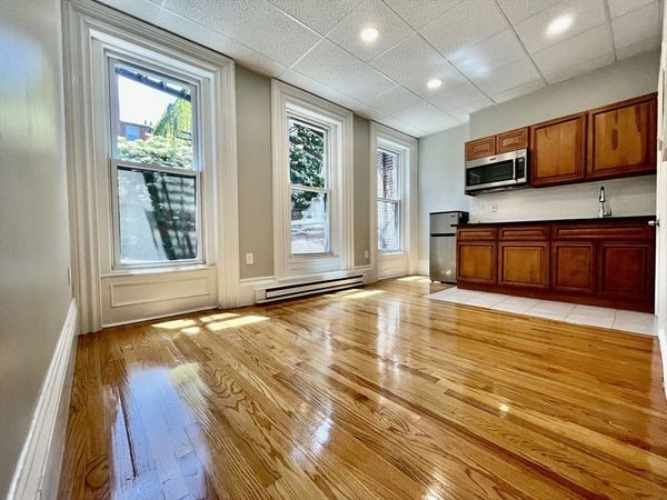 70 Pinckney, Unit 2, Boston, MA 02114
