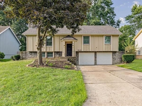 513 Stacey Drive, Belton, MO 64012