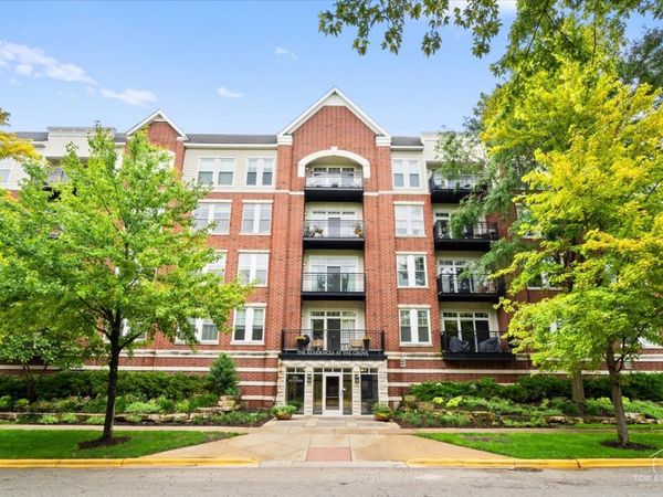 7753 Van Buren Street , Unit 303, Forest Park, IL 60130