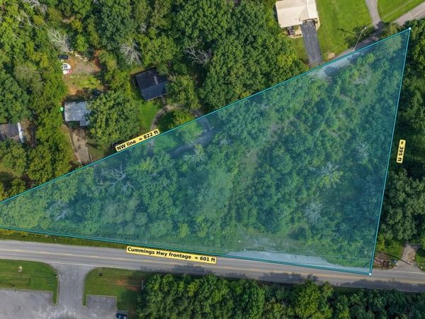4065 Cummings Highway , Chattanooga, TN 37419