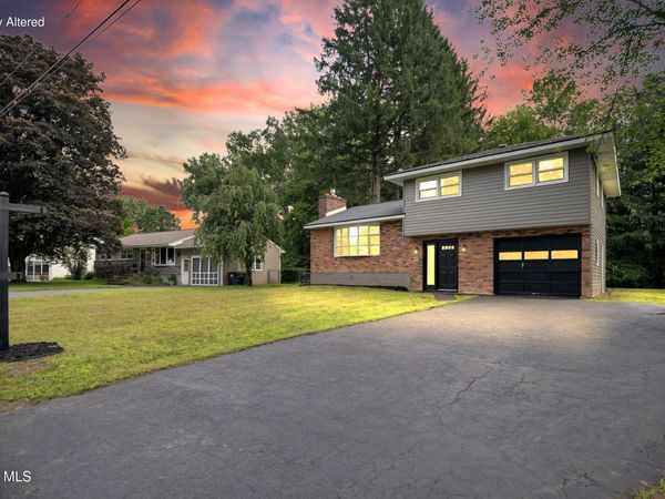 1032 St Jude Drive, Schenectady, NY 12303