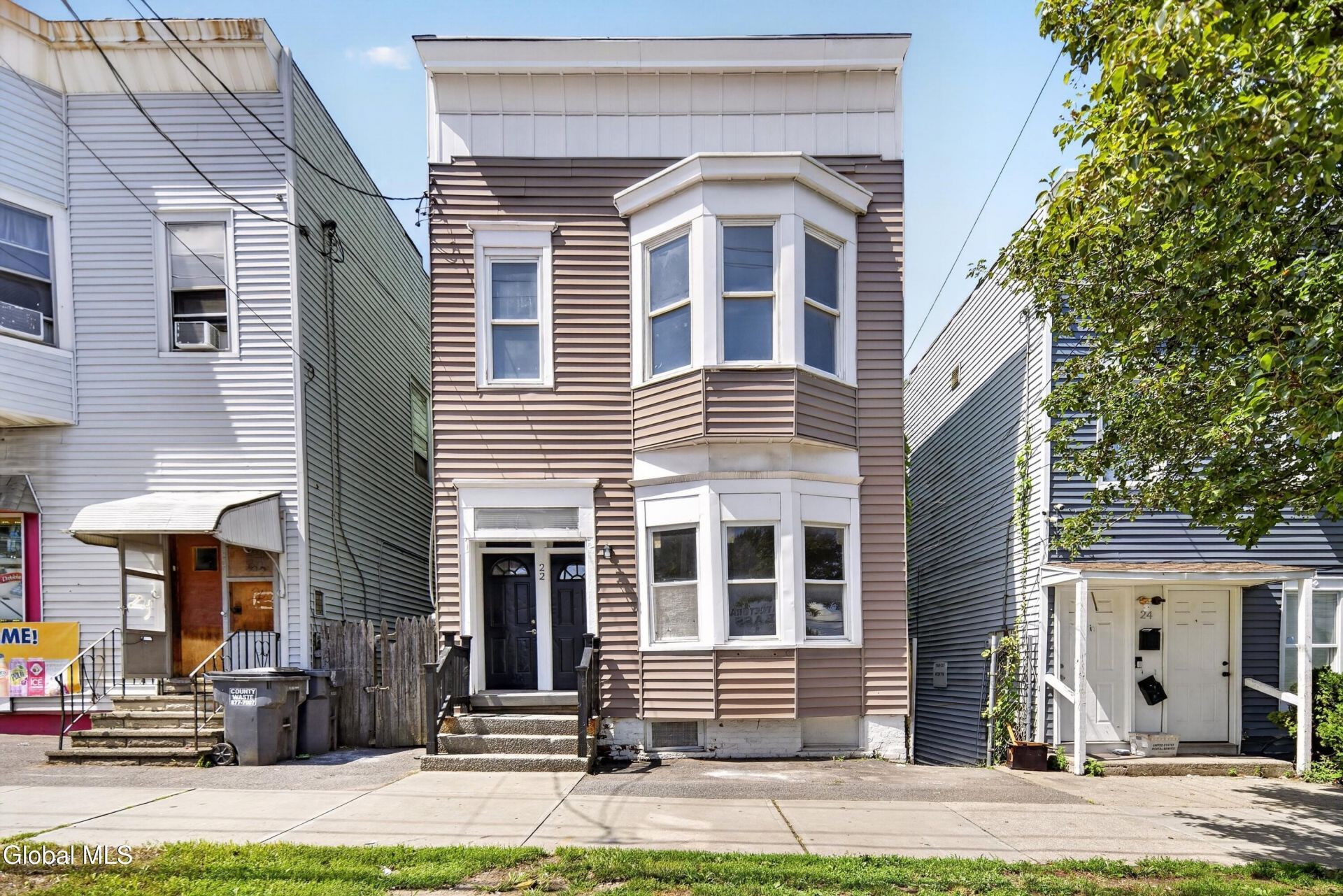 22 N Manning Boulevard, Albany, NY 12206 Main Photo