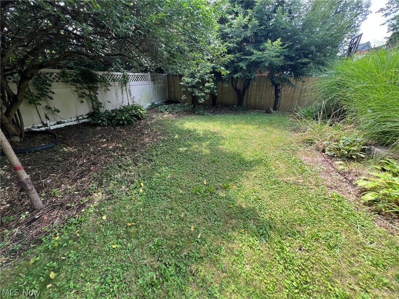 453 Dorchester Road , Akron, OH 44320 Photo 18