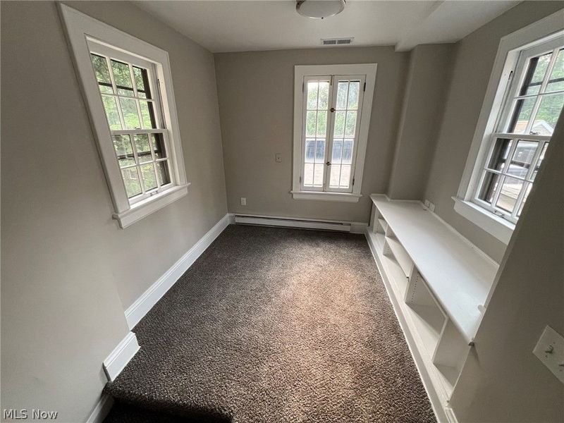 453 Dorchester Road , Akron, OH 44320 Photo 7