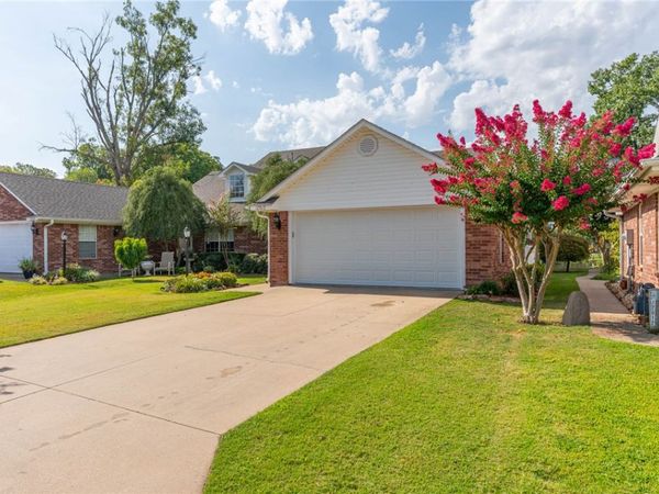 12012 Edgewater Road , Fort Smith, AR 72903
