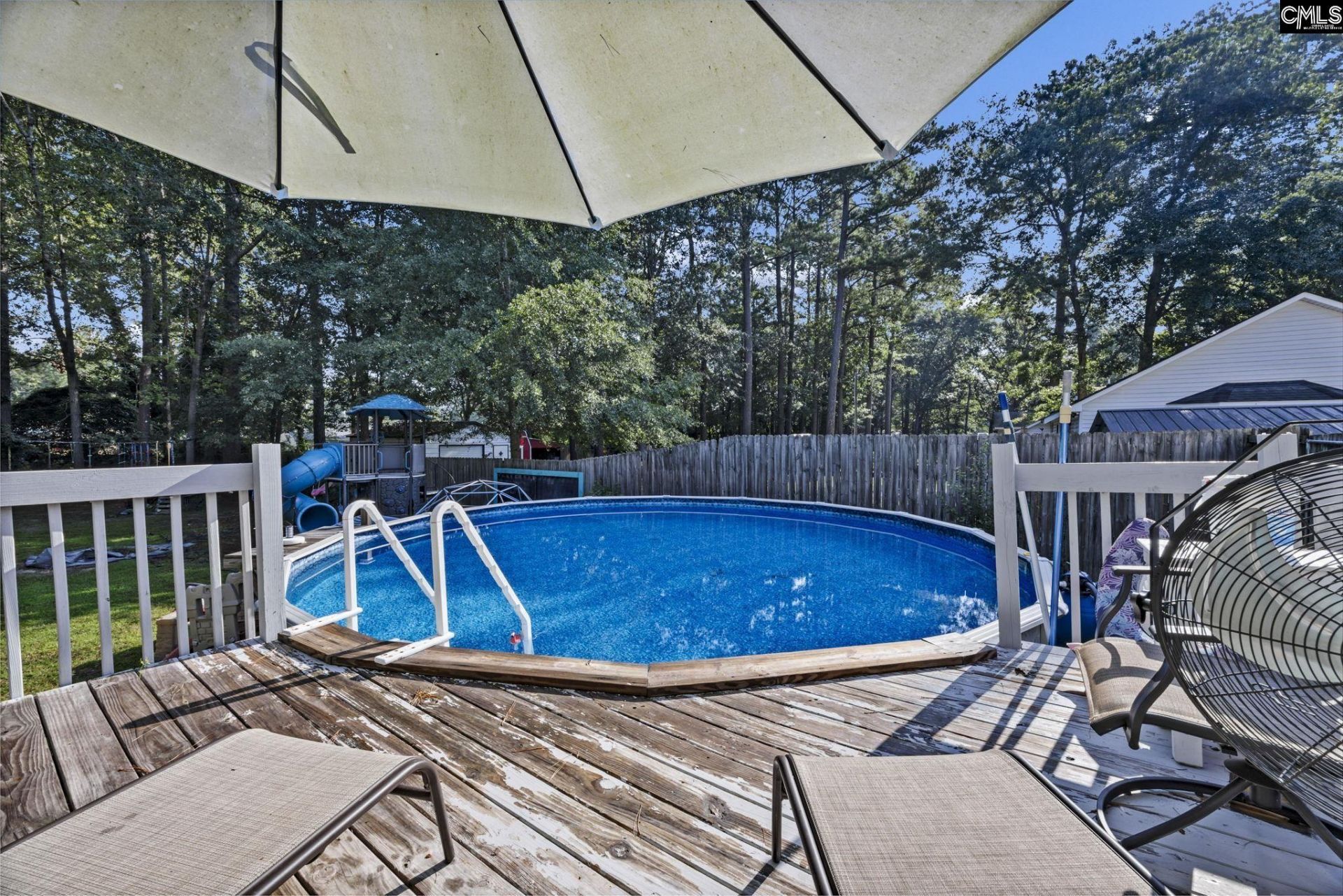 93 Falcon Crest Road  Photo 11