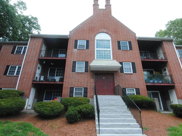 3 Louisburg Square, Unit 7, Nashua, NH 03060