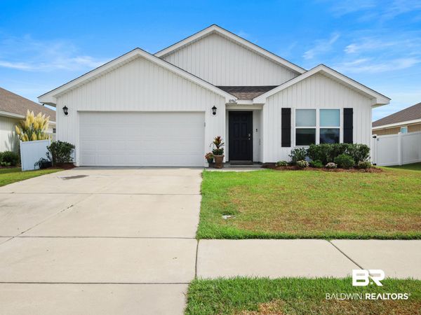 10967 Northern Dancer Court, Daphne, AL 36526