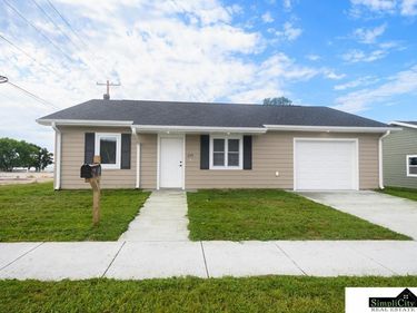239 W 4th Street, Superior, NE 68978