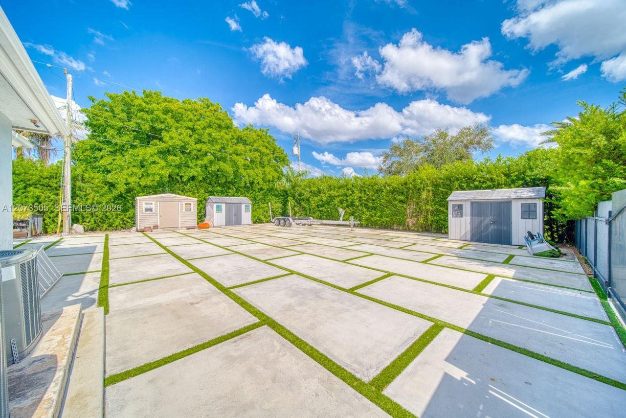 901 NW 122nd Ave , Plantation, FL 33325 Photo