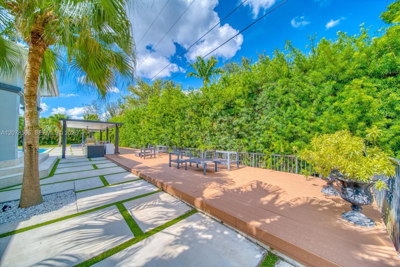 901 NW 122nd Ave , Plantation, FL 33325 Photo