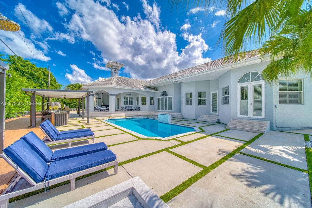 901 NW 122nd Ave , Plantation, FL 33325 Photo