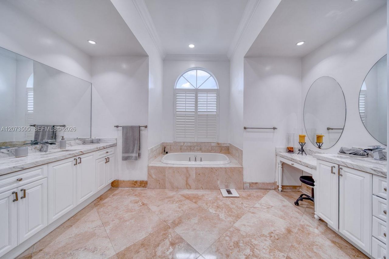 901 NW 122nd Ave , Plantation, FL 33325 Photo