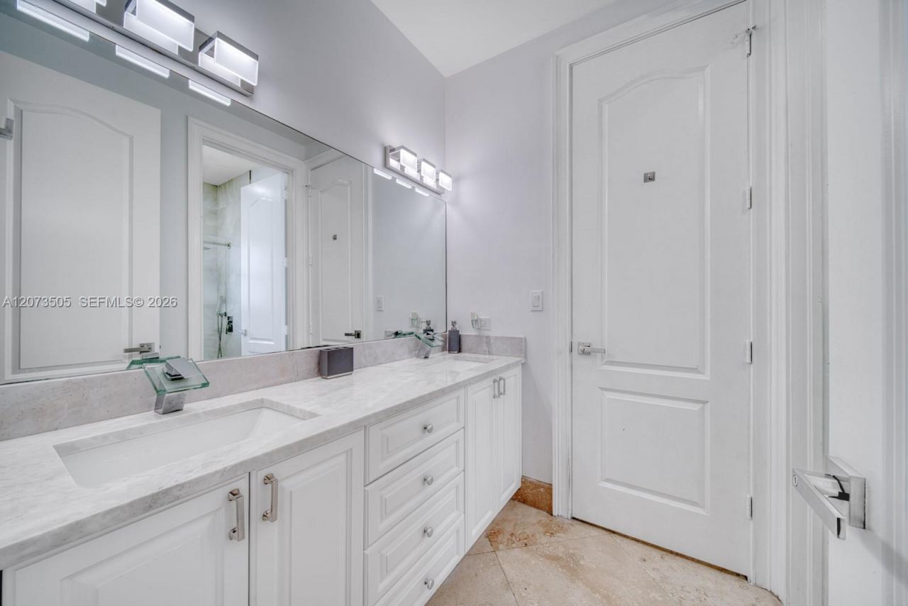 901 NW 122nd Ave , Plantation, FL 33325 Photo