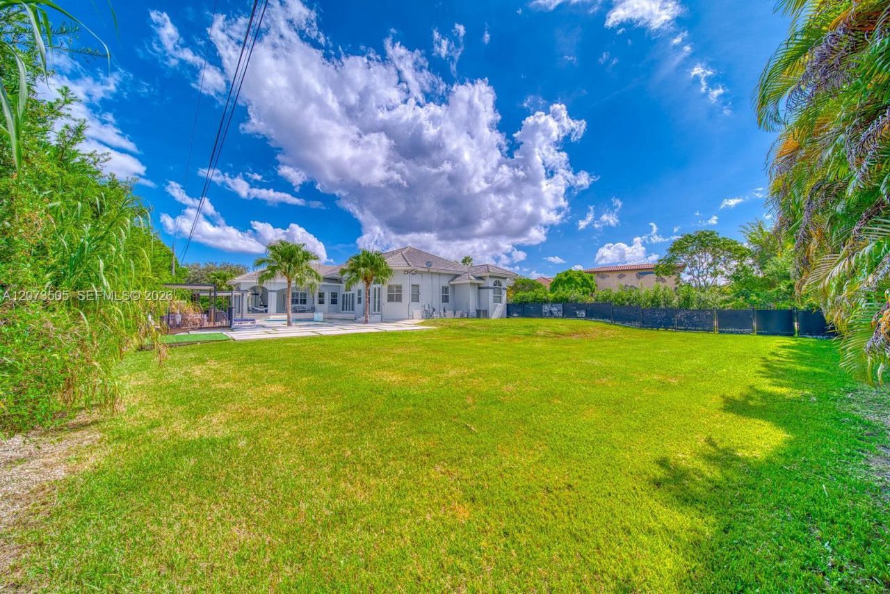901 NW 122nd Ave , Plantation, FL 33325 Photo