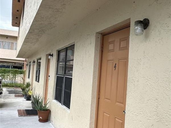 408 NE 18th Ave, Unit 4, Homestead, FL 33033