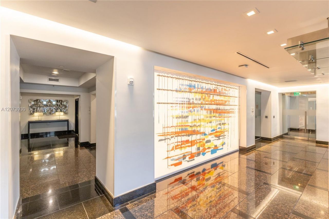 1581 Brickell Ave , Unit 1105, Miami, FL 33129 Photo
