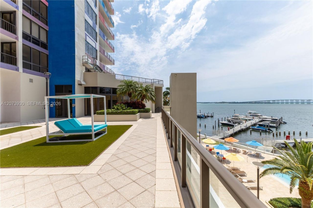 1581 Brickell Ave , Unit 1105, Miami, FL 33129 Photo