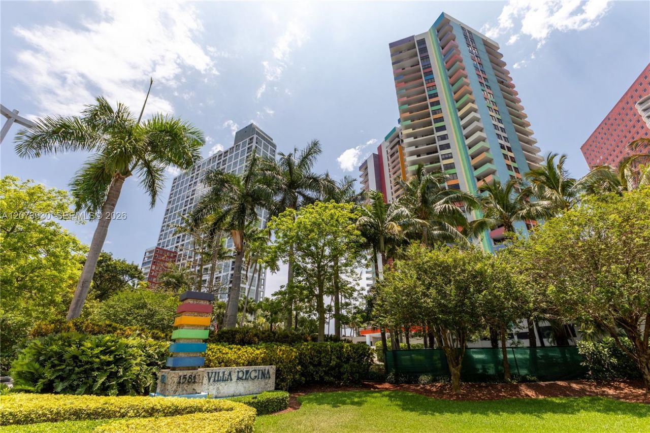 1581 Brickell Ave , Unit 1105, Miami, FL 33129 Photo