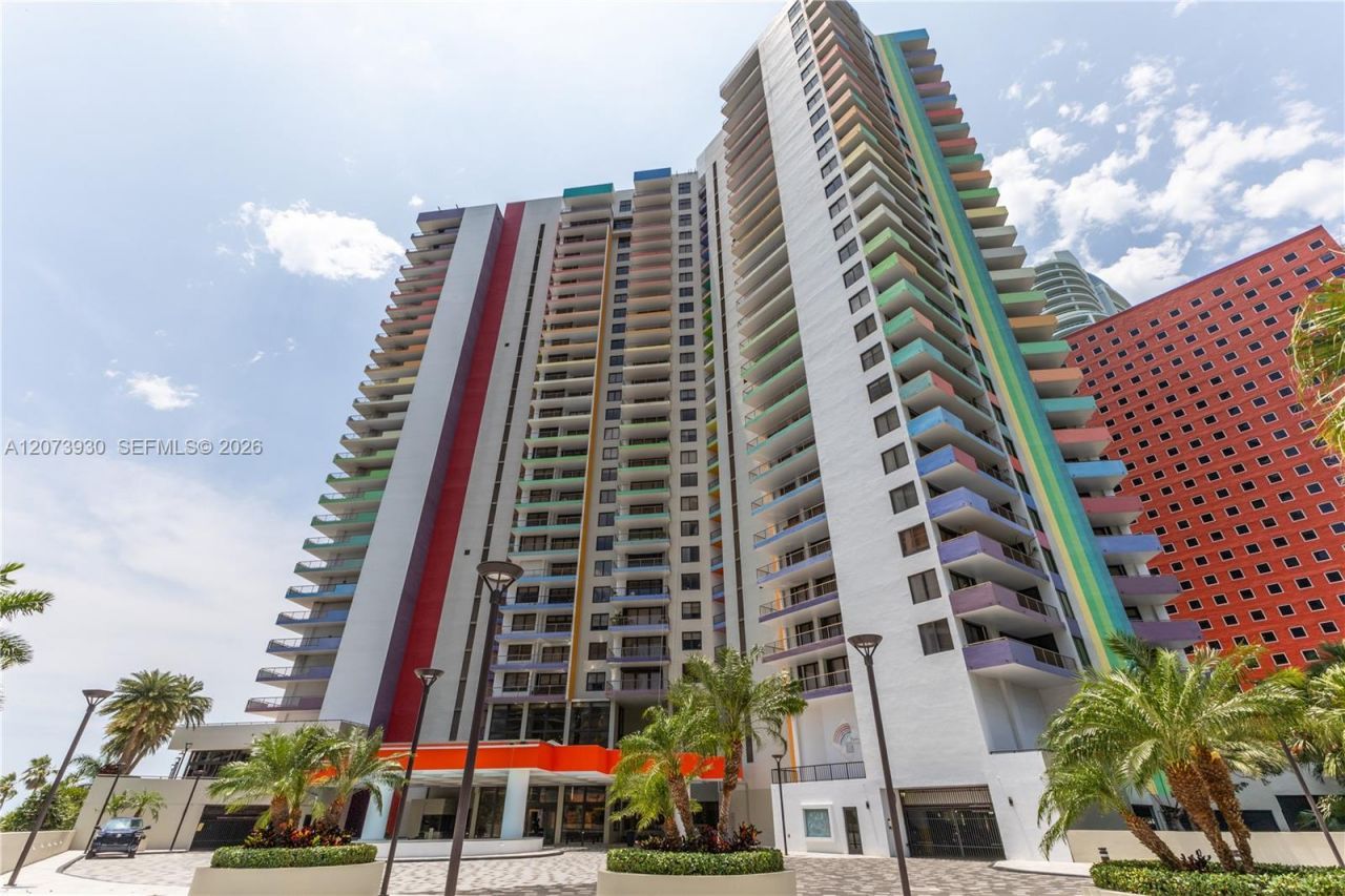 1581 Brickell Ave , Unit 1105, Miami, FL 33129 Photo