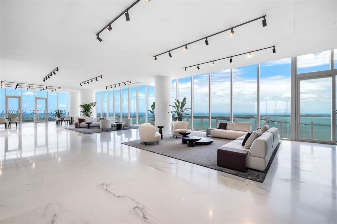 300 Biscayne Blvd Way , Unit 1005, Miami, FL 33131 Photo