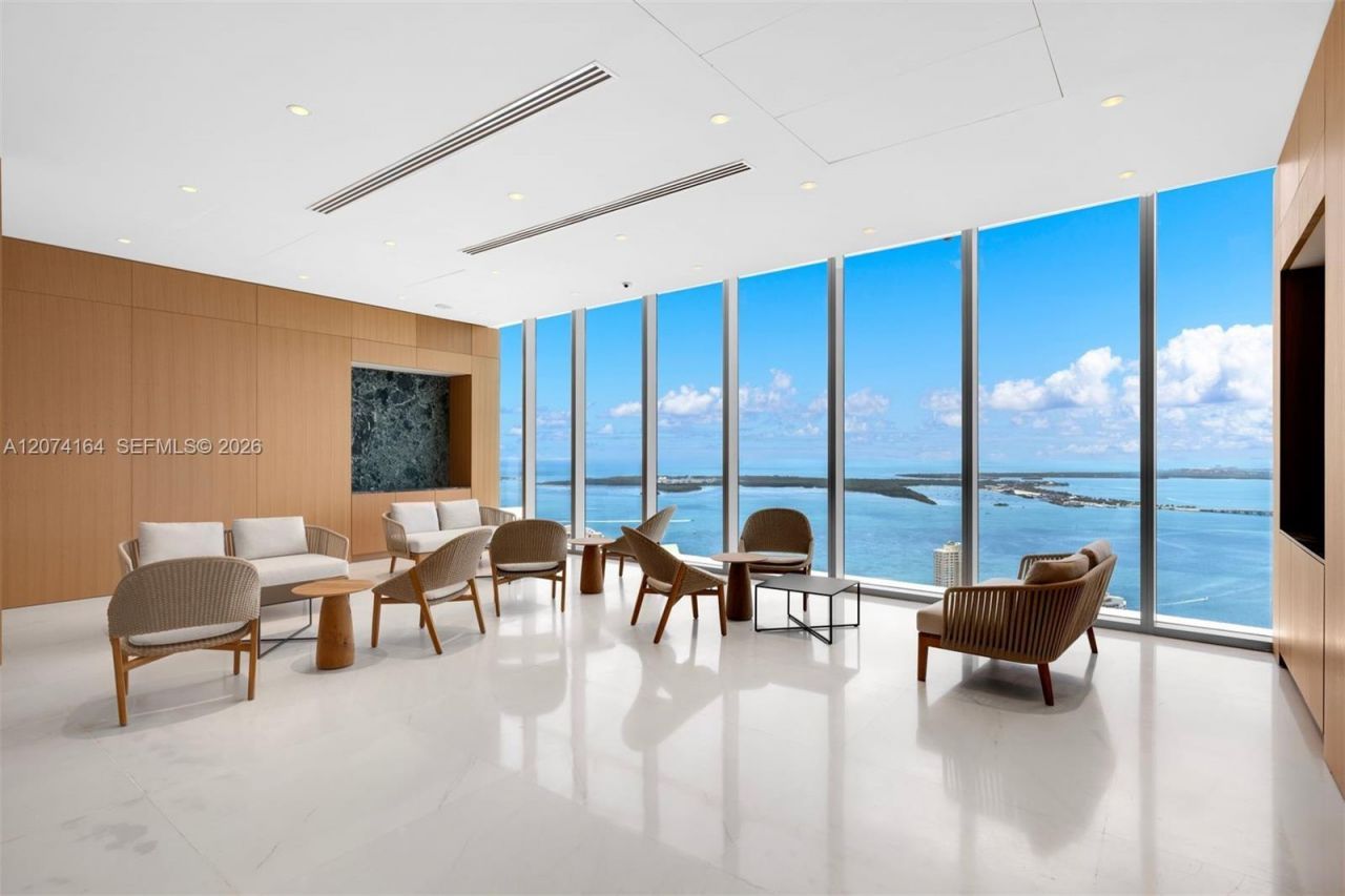 300 Biscayne Blvd Way , Unit 1005, Miami, FL 33131 Photo