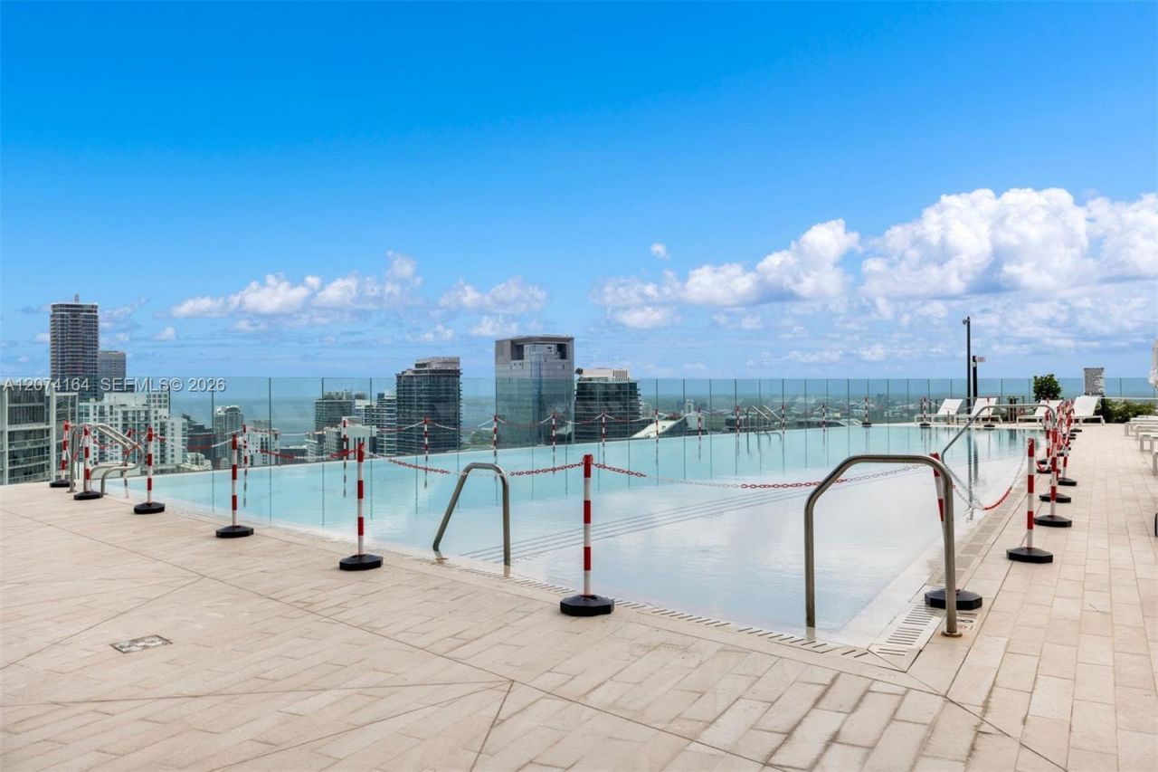 300 Biscayne Blvd Way , Unit 1005, Miami, FL 33131 Photo