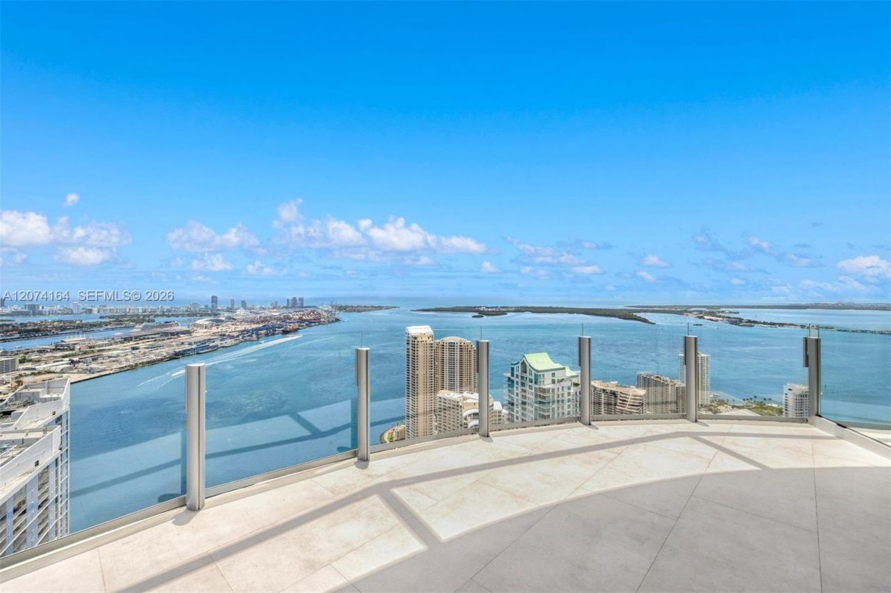 300 Biscayne Blvd Way , Unit 1005, Miami, FL 33131 Photo