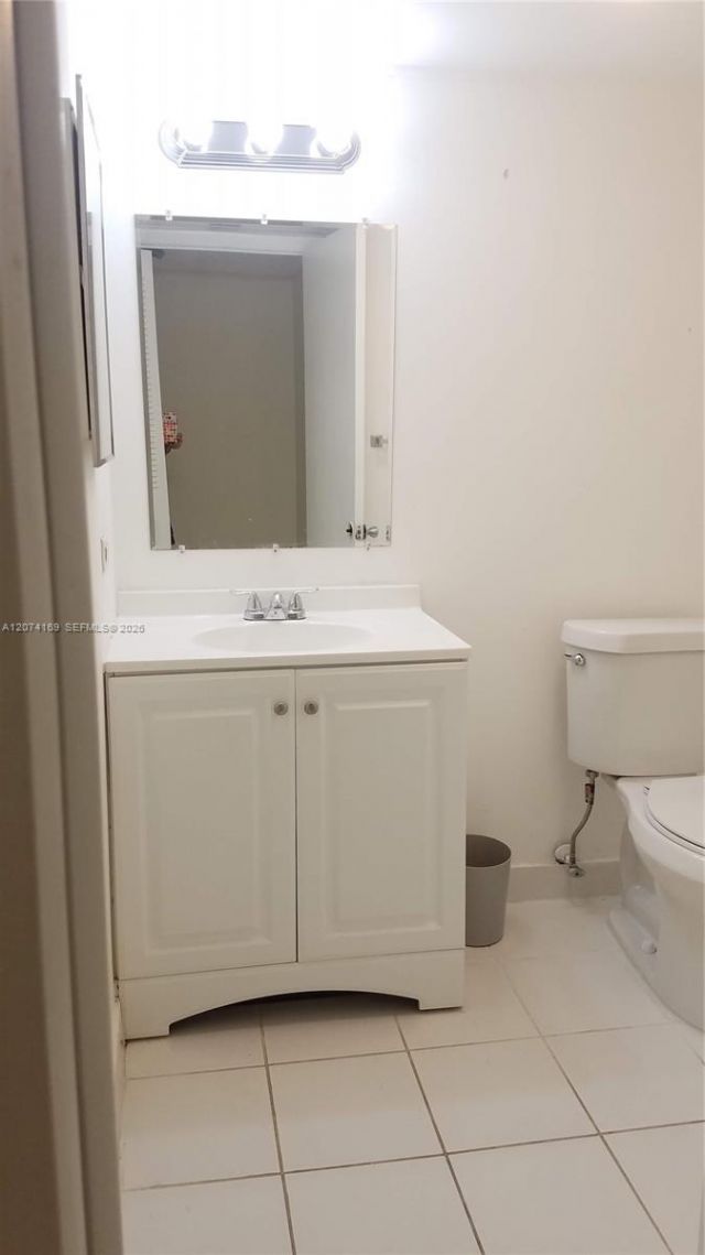 8100 Geneva Ct, Unit 438, Doral, FL 33166 Photo