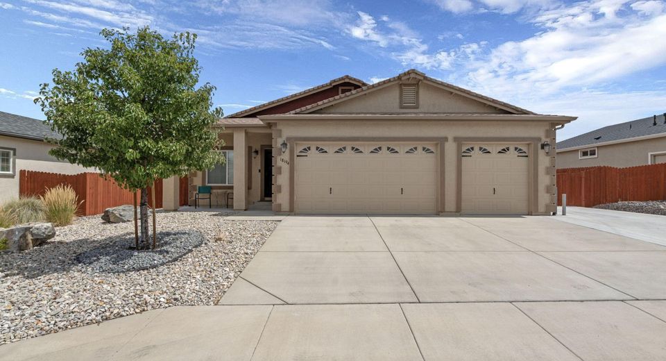 18194 Kodiak Bear Court, Reno, NV 89508 Photo