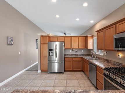 18194 Kodiak Bear Court, Reno, NV 89508 Photo