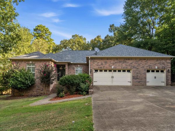 100 Lost Lake Point, Hot Springs, AR 71913