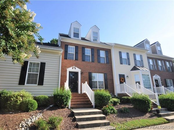 402 Knightsborough Way, Apex, NC 27502
