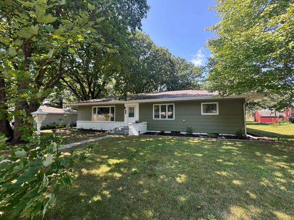 804 5th Street SW, Little Falls, MN 56345